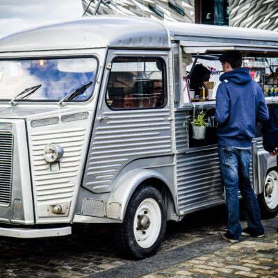 Street Food & Cocktails